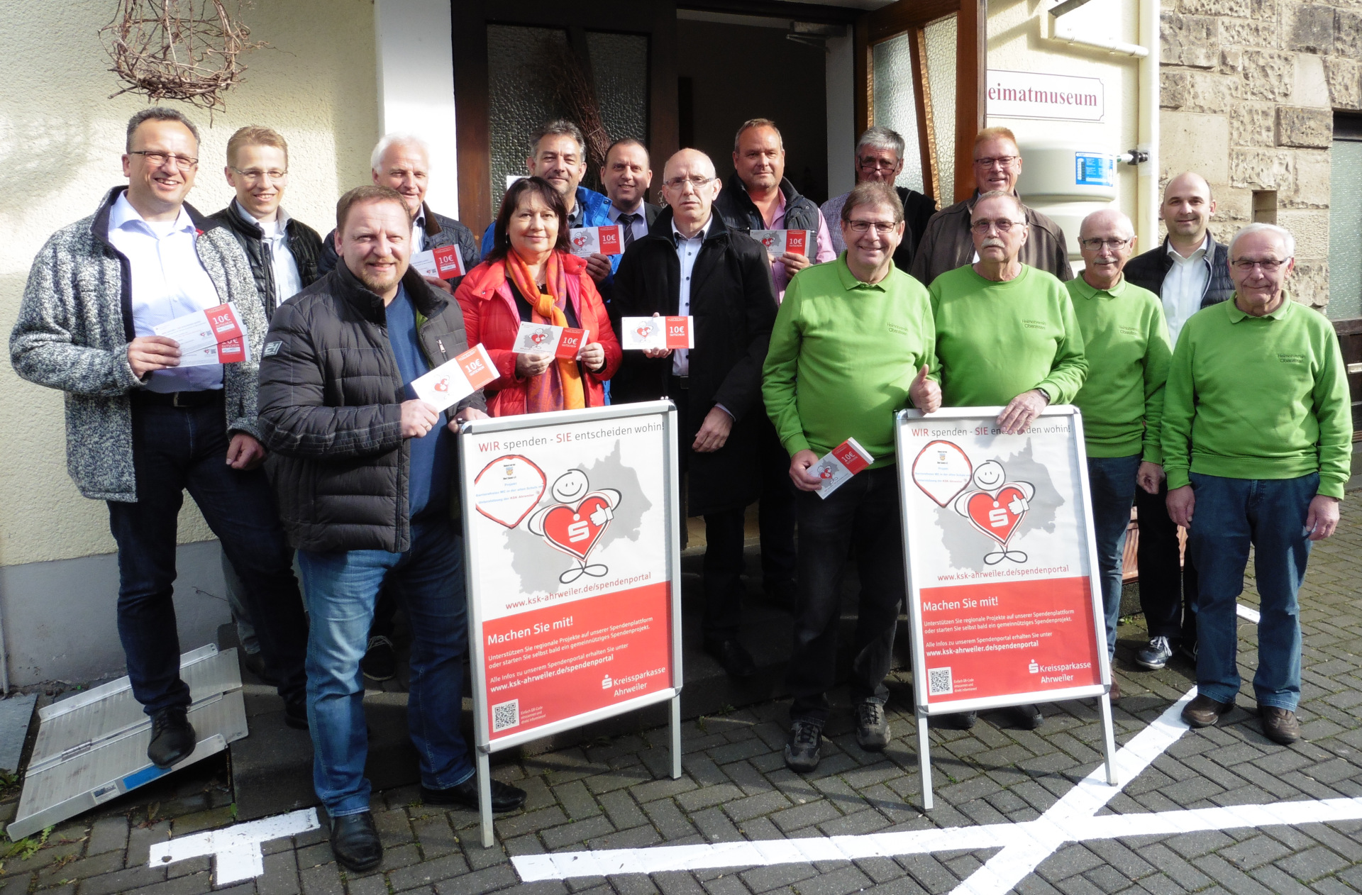 FWG Brohltal unterstützt den Heimatverein Oberzissen beim Bau eines barrierefreien WC’s